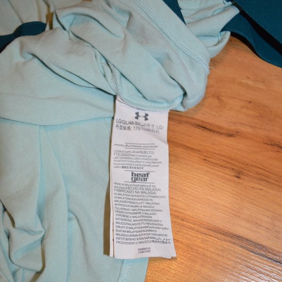 Under Armour Large Loose HeatGear Tank Top EUC Mint Green Teal Side Bands - Picture 5 of 6